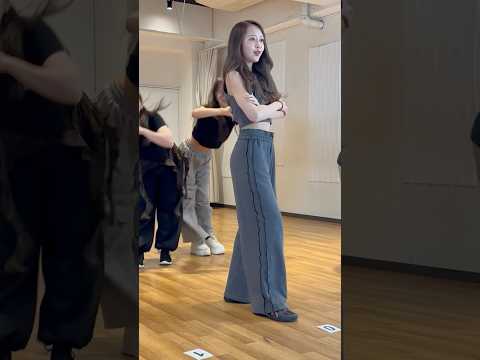 【推しカメ】みりちゃむリリイベ練習中 #shorts